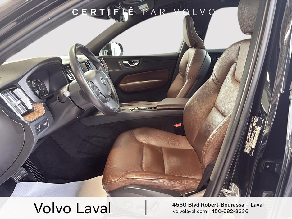 Volvo XC60 Momentum 2021-7