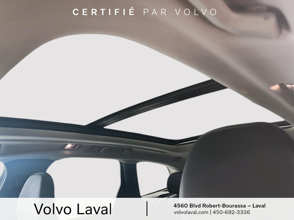 Volvo XC60 Momentum 2021-16