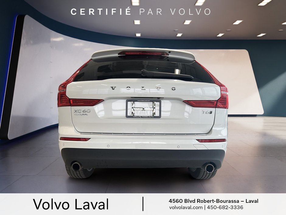 Volvo XC60 Momentum 2021-4