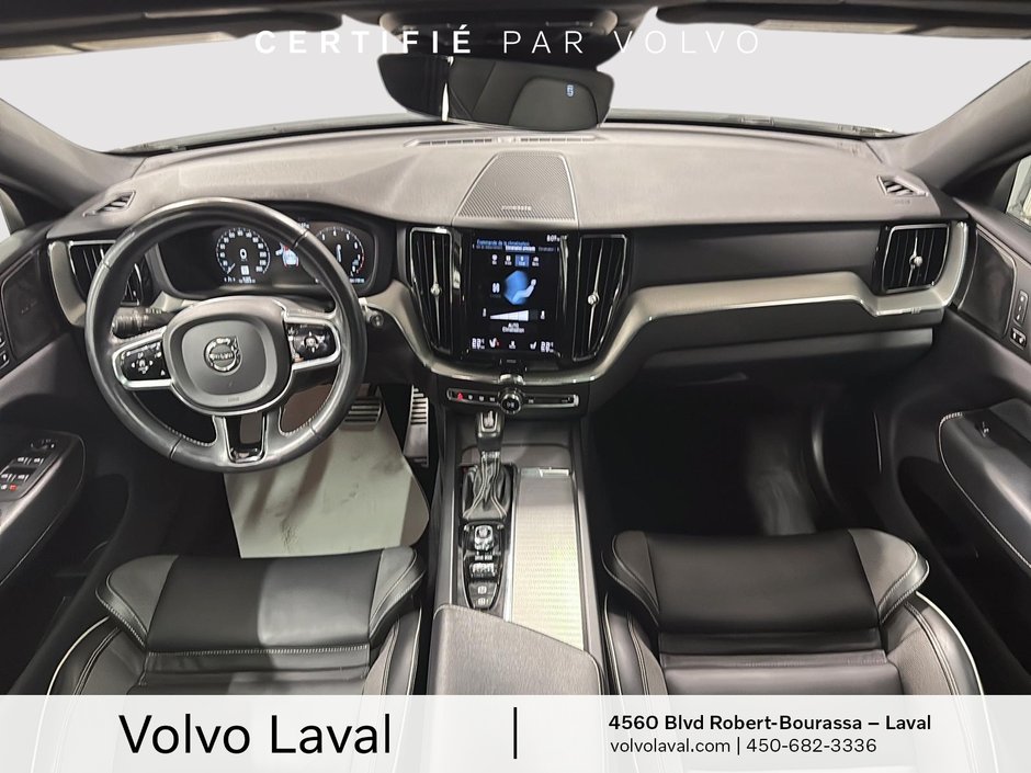 Volvo XC60 R-Design 2021-20