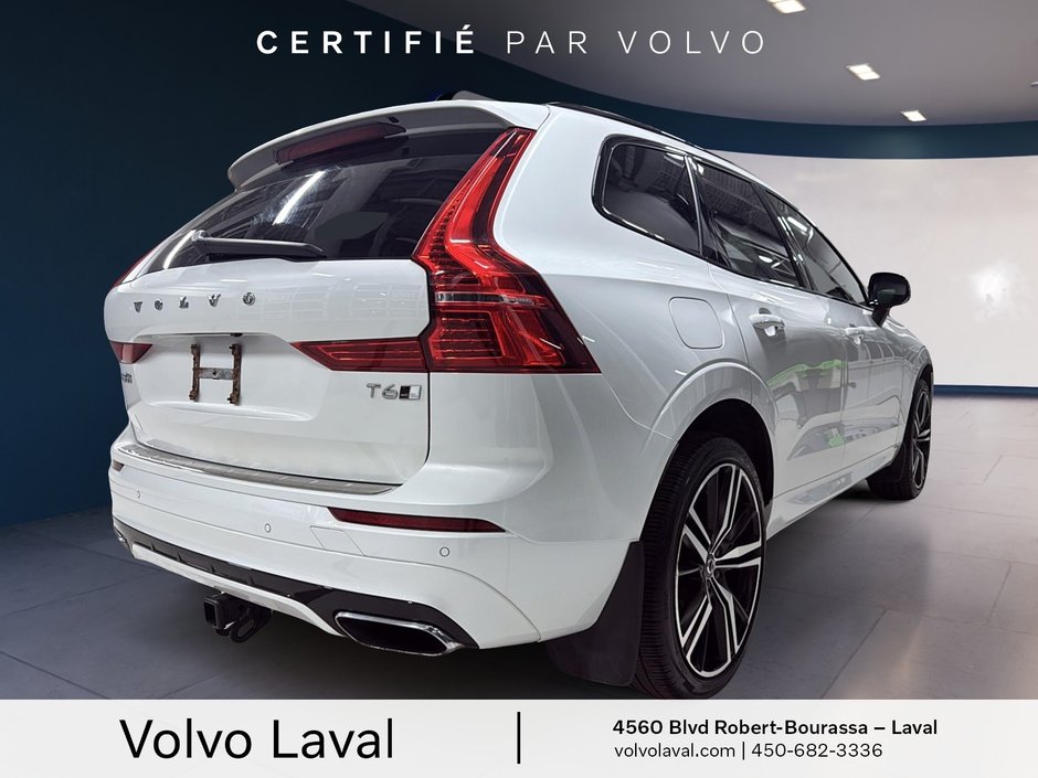 Volvo XC60 R-Design 2021-3