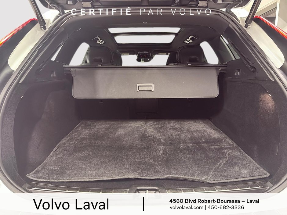 Volvo XC60 R-Design 2021-21