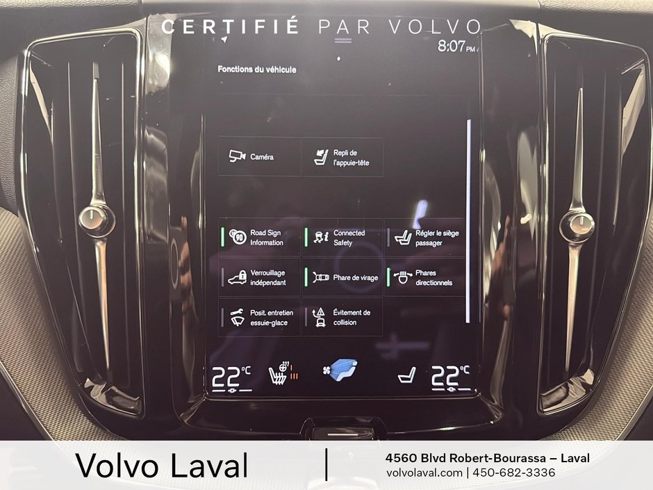 Volvo XC60 R-Design 2021-14