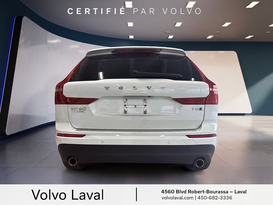 Volvo XC60 Momentum 2021-4