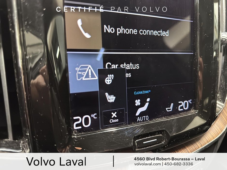 Volvo XC60 Momentum 2021-14