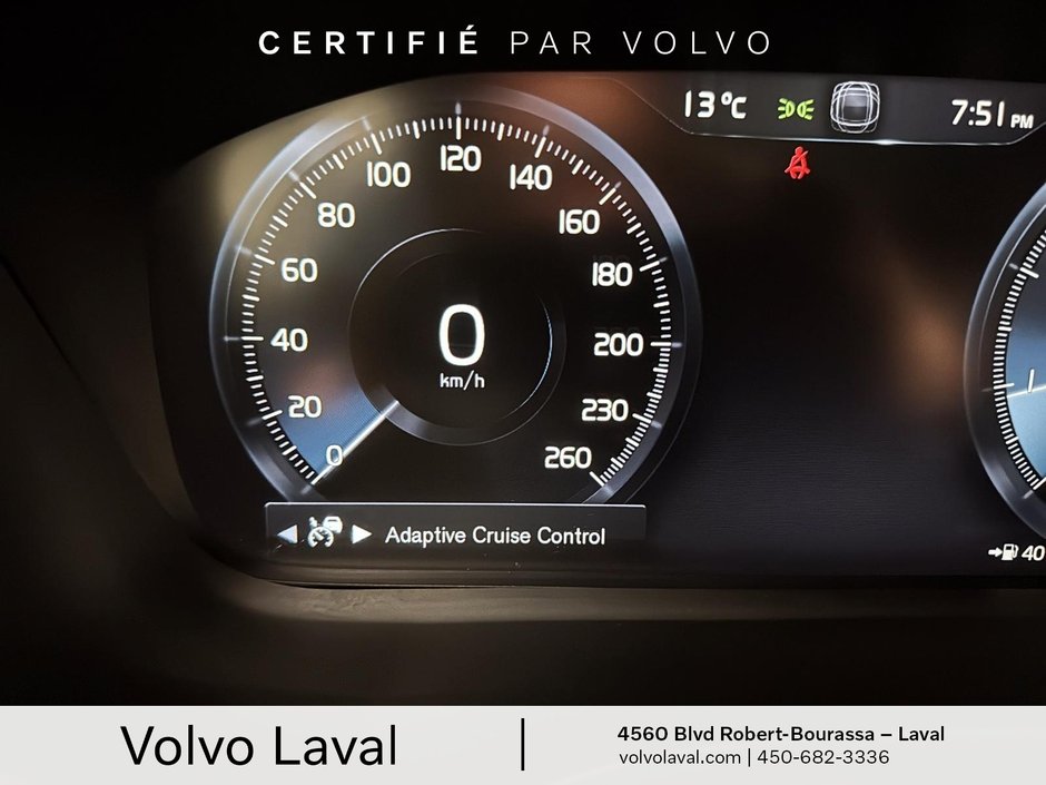 Volvo XC60 Momentum 2021-11