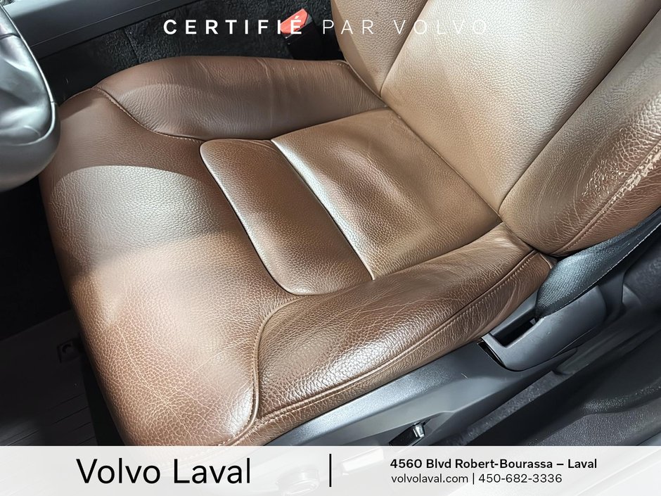 Volvo XC60 Momentum 2021-4