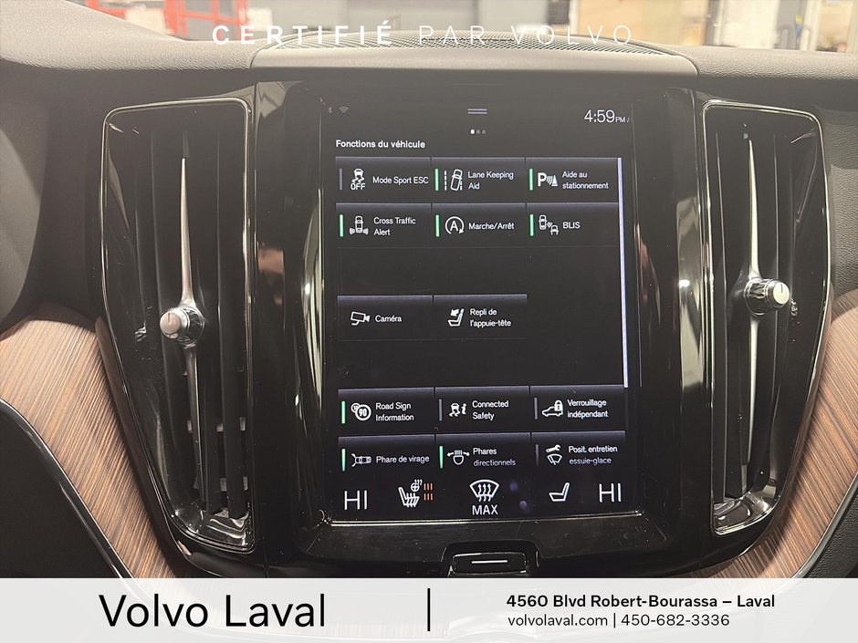 Volvo XC60 Momentum 2021-15