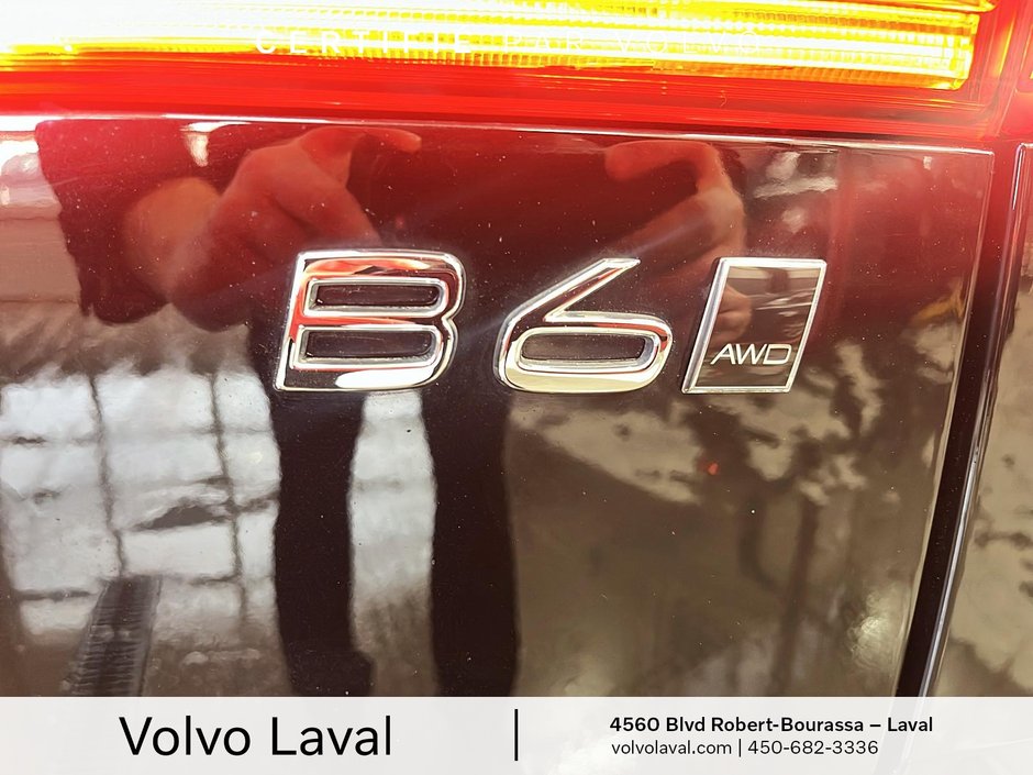 Volvo XC60 R-Design 2022-15