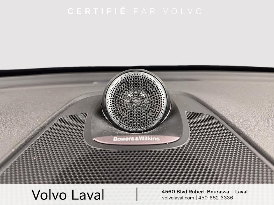 2022 Volvo XC60 R-Design-18