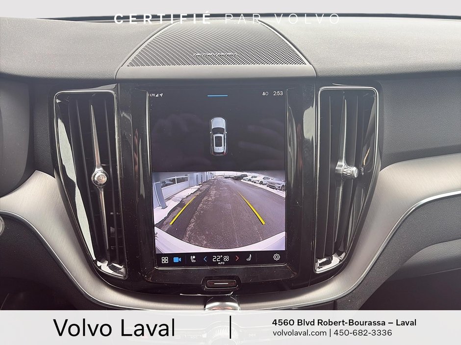 2022 Volvo XC60 Momentum-24