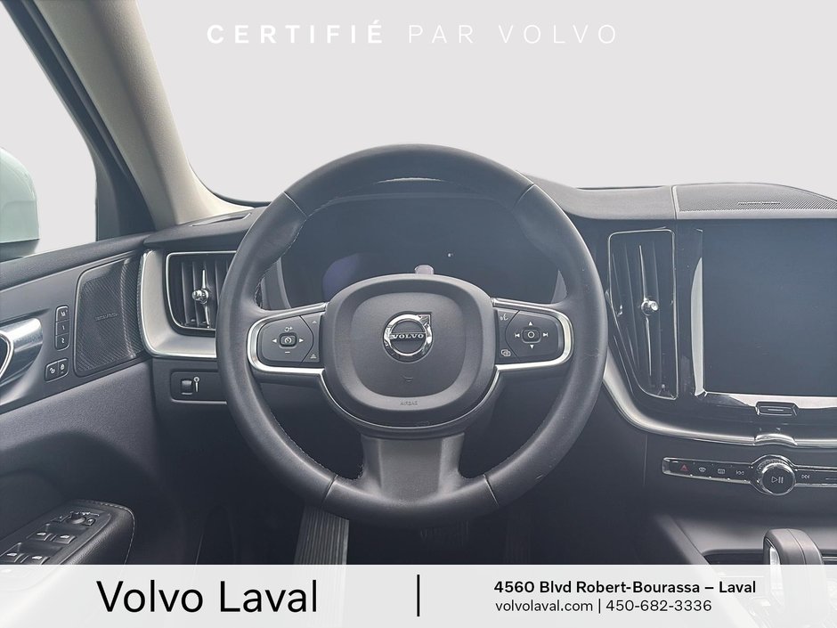 2022 Volvo XC60 Momentum-14
