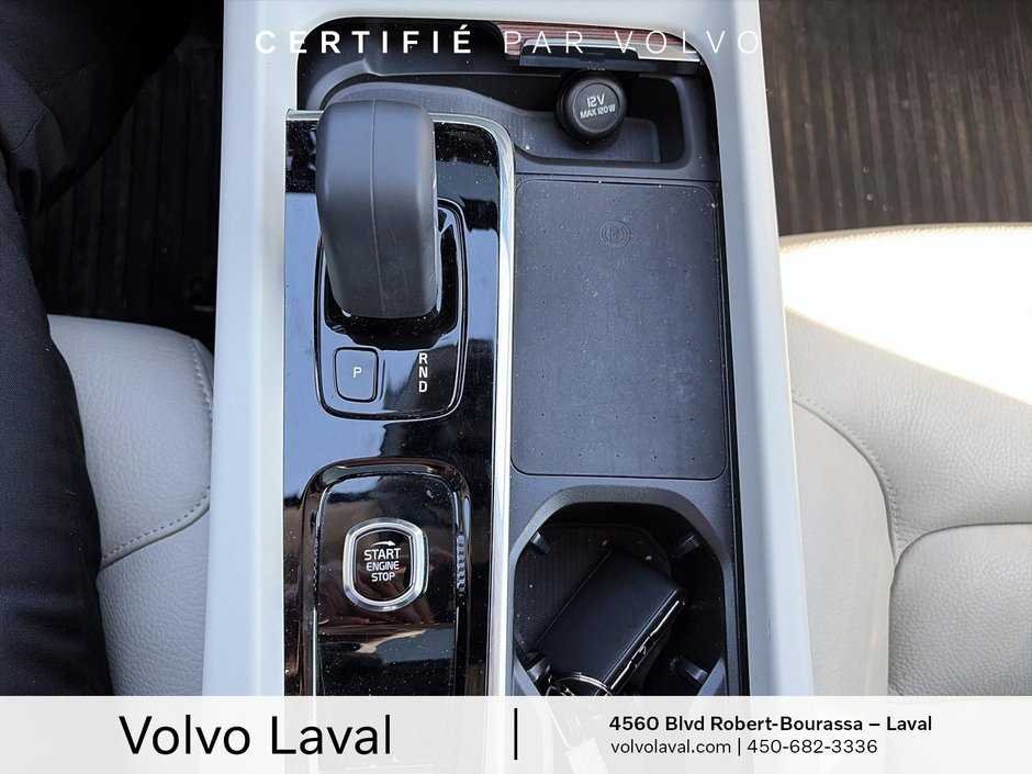 Volvo XC60 Momentum 2022-11