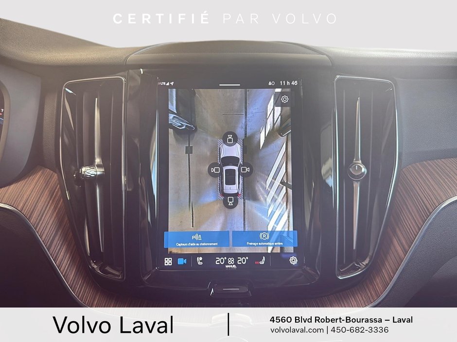 Volvo XC60 Plus Dark Theme 2023-10