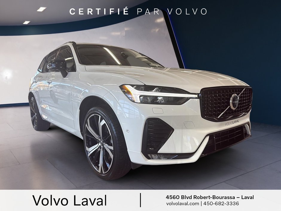 Volvo XC60 Ultimate Dark Theme 2023-2