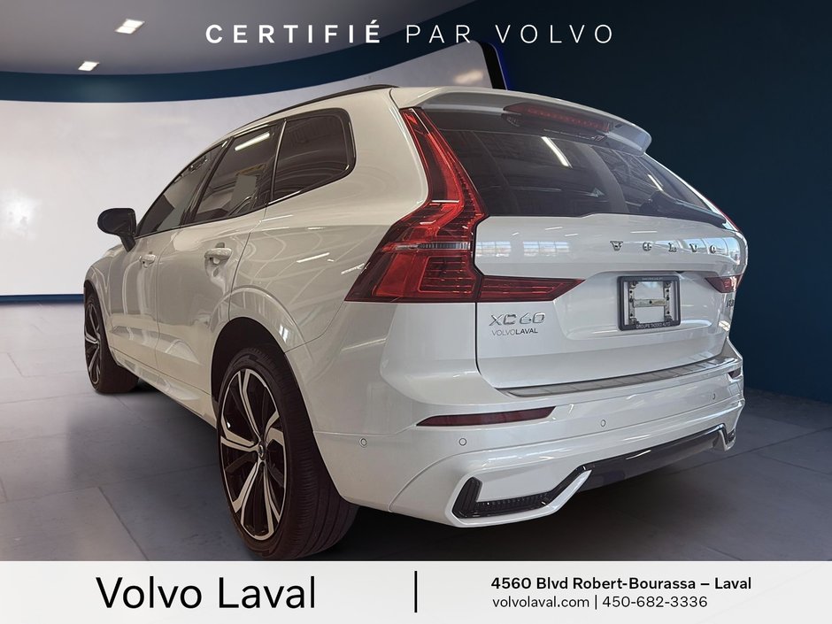 Volvo XC60 Ultimate Dark Theme 2023-5