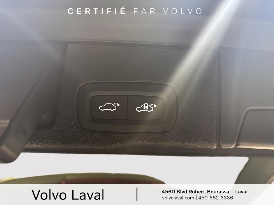 Volvo XC60 Core 2023-16
