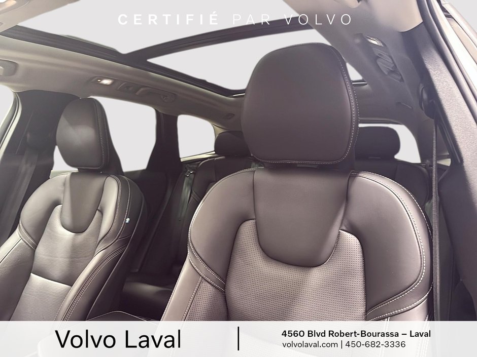 Volvo XC60 Ultimate Bright Theme 2023-8