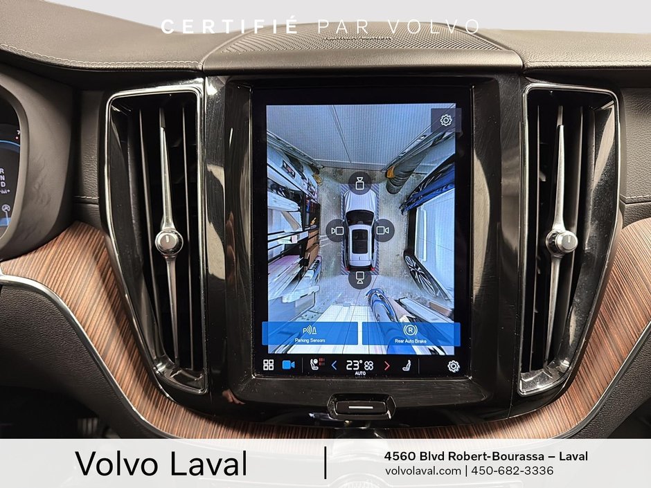 2023 Volvo XC60 Ultimate Dark Theme-12