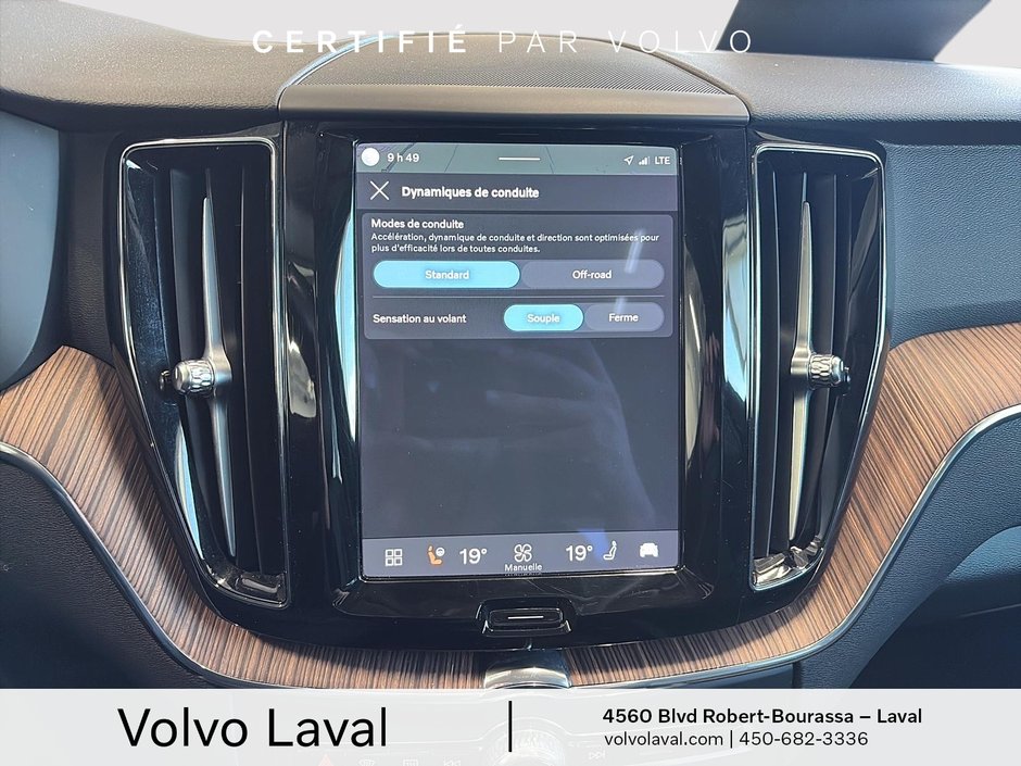 2023 Volvo XC60 Plus Dark Theme-19