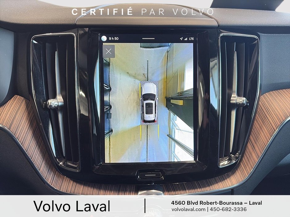 2023 Volvo XC60 Plus Dark Theme-24