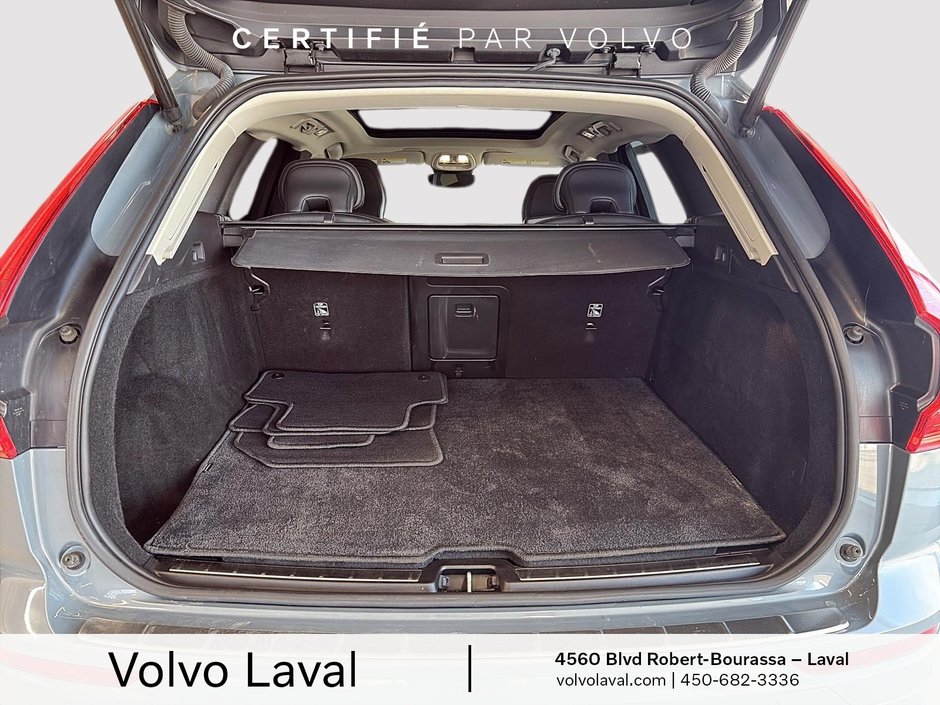 2023 Volvo XC60 Plus Dark Theme-11