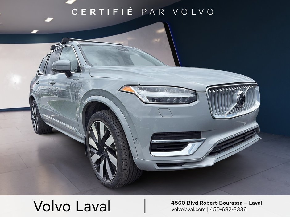 Volvo XC90 Recharge Plus Bright Theme 2024 à Laval, Québec
