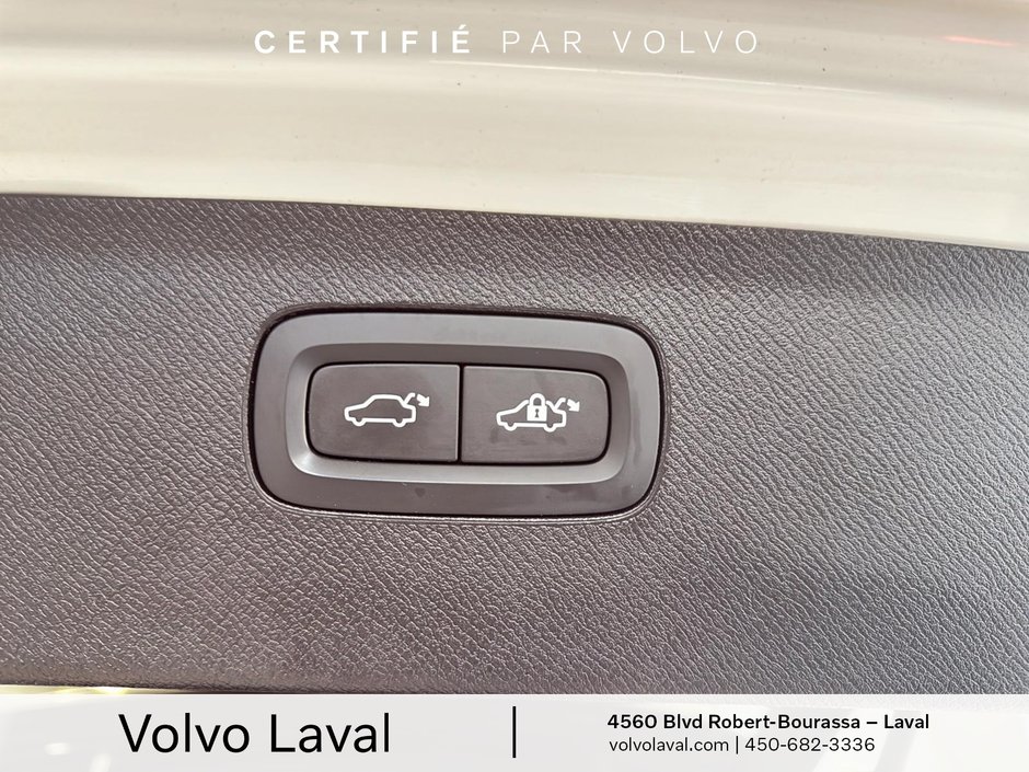 2021 Volvo XC90-21