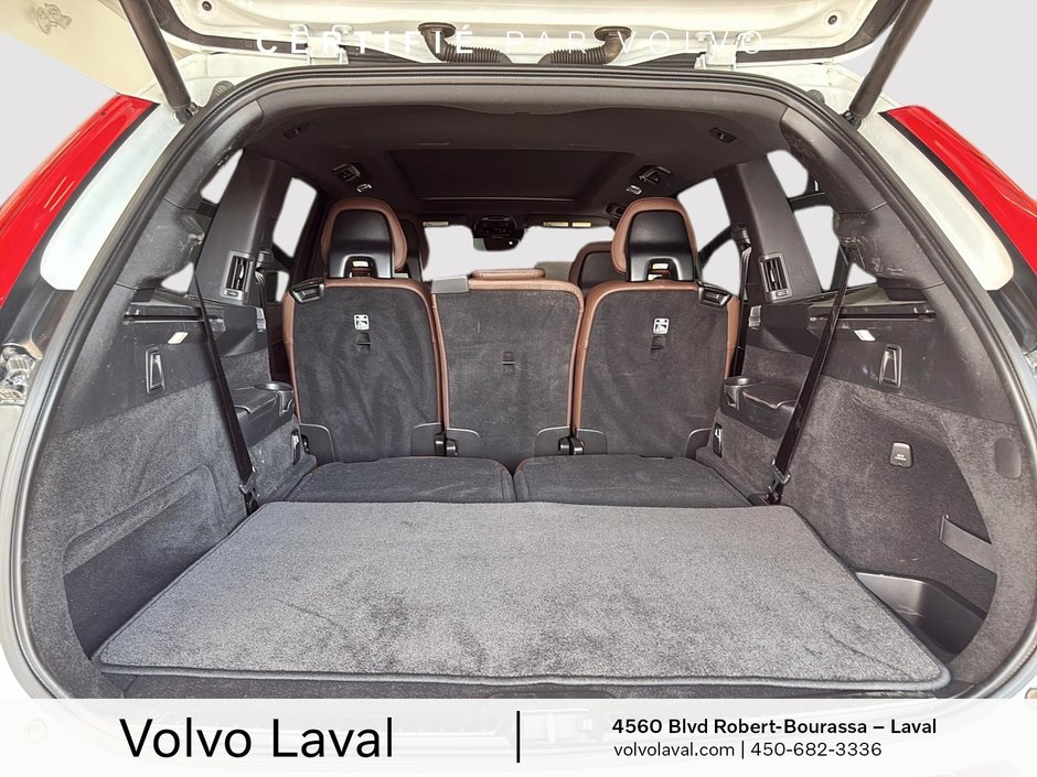 2021 Volvo XC90 Momentum-21
