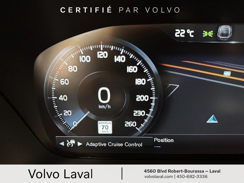 Volvo XC90 Momentum 2021-14