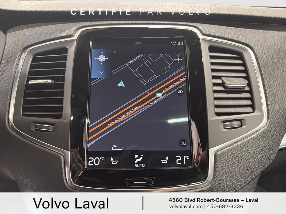 Volvo XC90 Momentum 2021-16