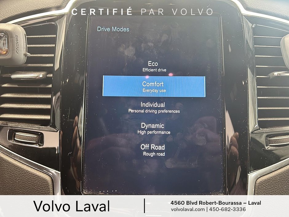 Volvo XC90 R-Design 2022-19