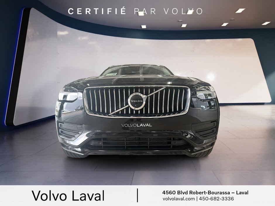 Volvo XC90 Momentum 2022-1