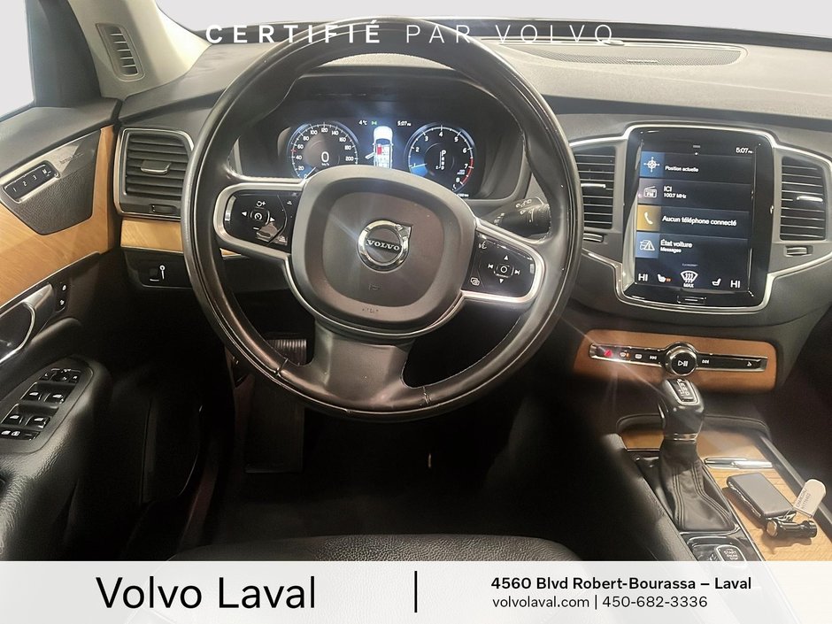 2022 Volvo XC90 Momentum-11