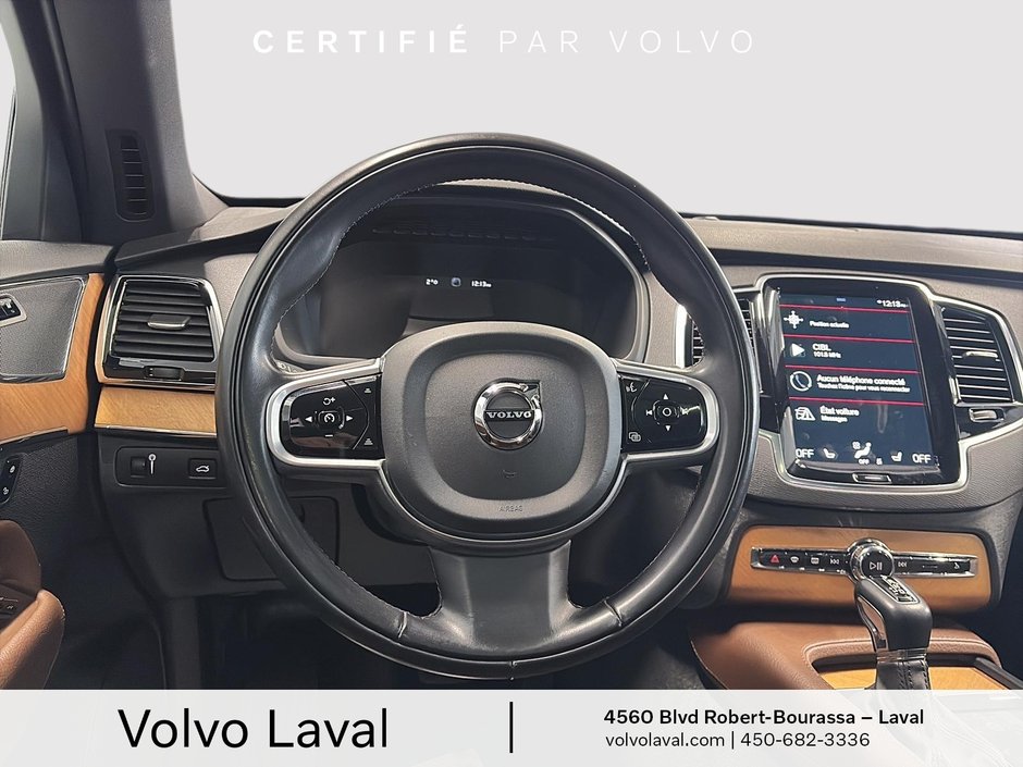 Volvo XC90 Momentum 2022-10