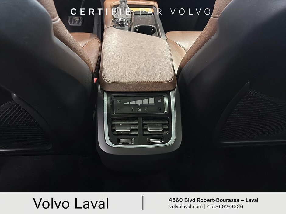 Volvo XC90 Momentum 2022-9