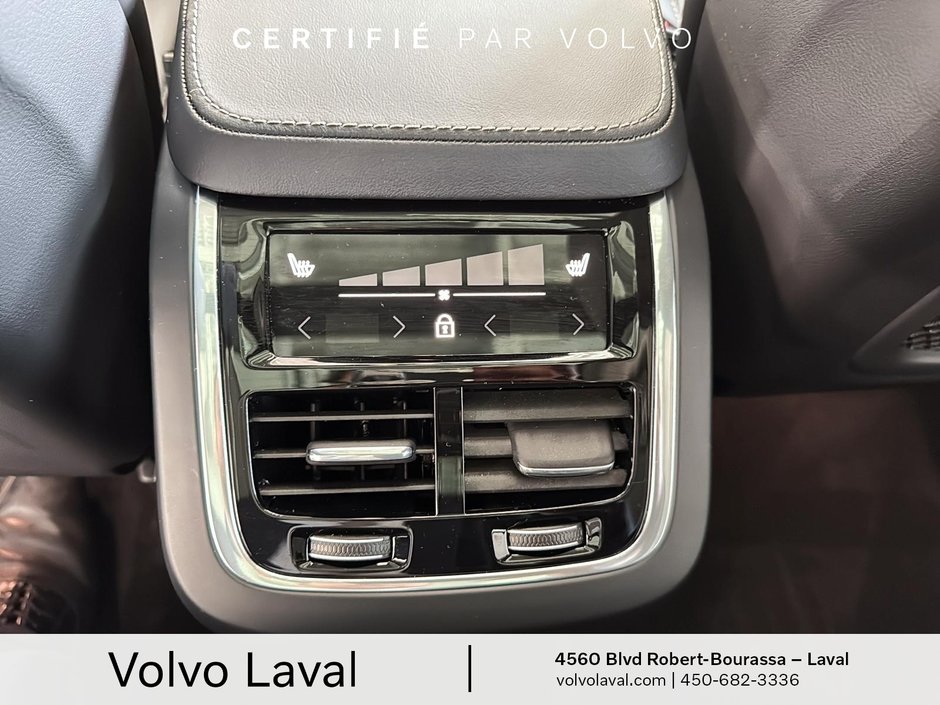 Volvo XC90 Ultra Bright Theme 2025-9