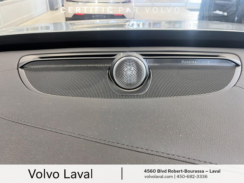 2025 Volvo XC90 Ultra Bright Theme-14