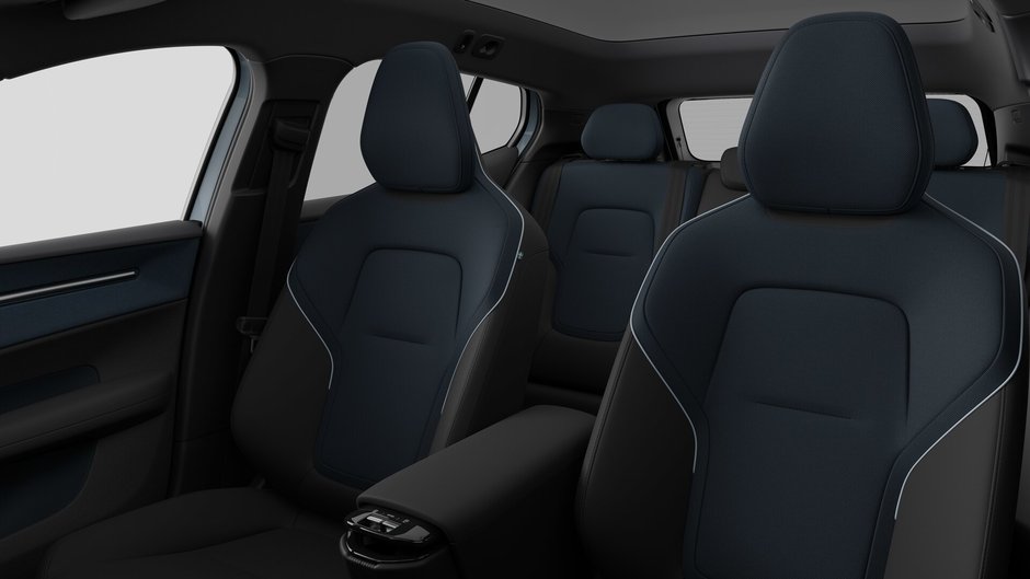 2026 Volvo EX30 Cross Country Ultra-11