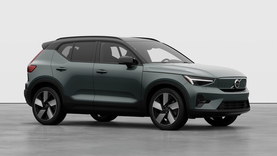 2026 Volvo EX40 ULTRA-2