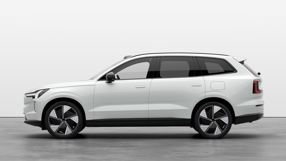 2025 Volvo EX90 ULTRA-5