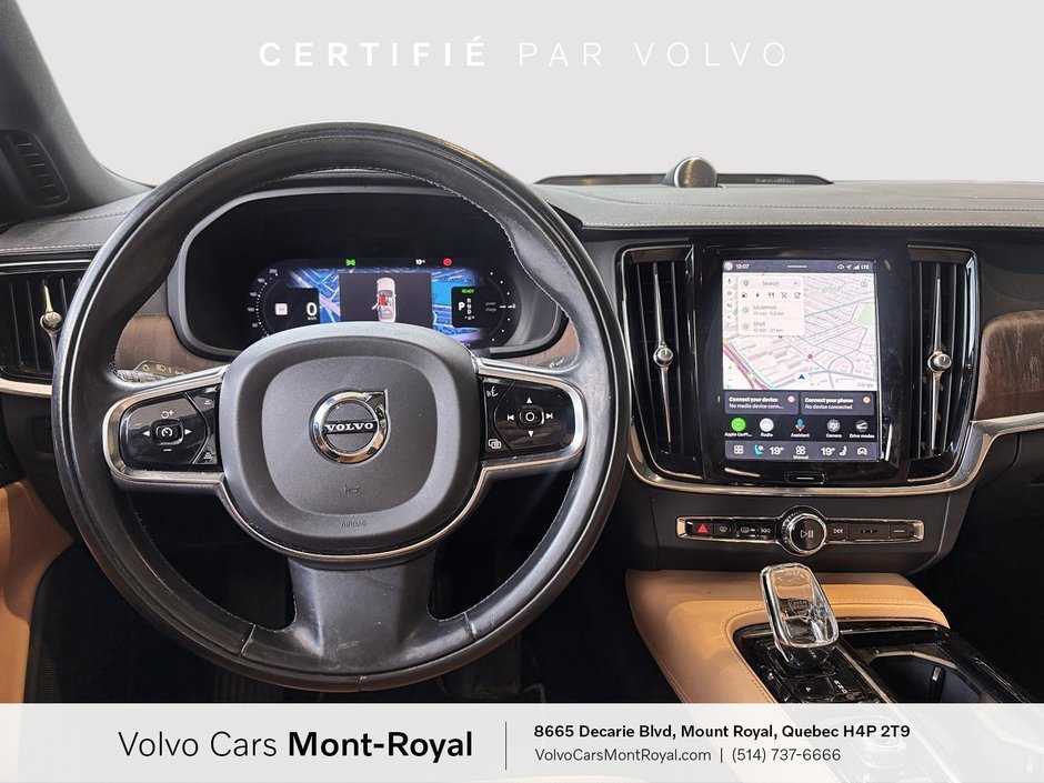 2022 Volvo S90 Recharge Plug-In Hybrid Inscription Plug-In Hybrid T8-9