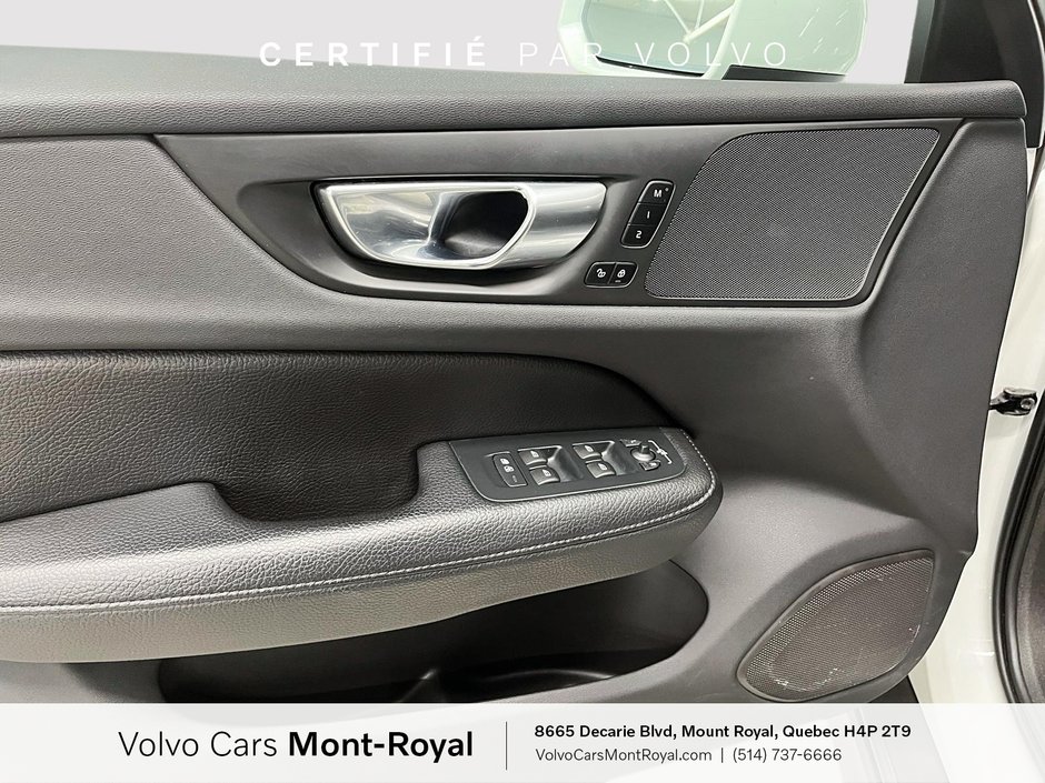 Volvo V60 Cross Country  2022-8