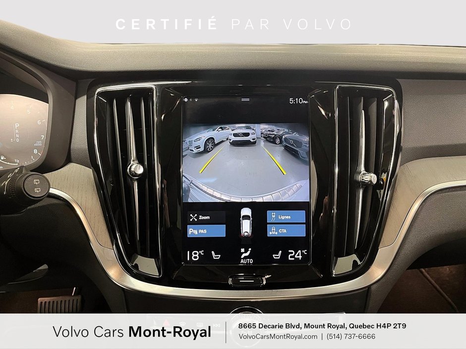 Volvo V60 Cross Country  2022-13