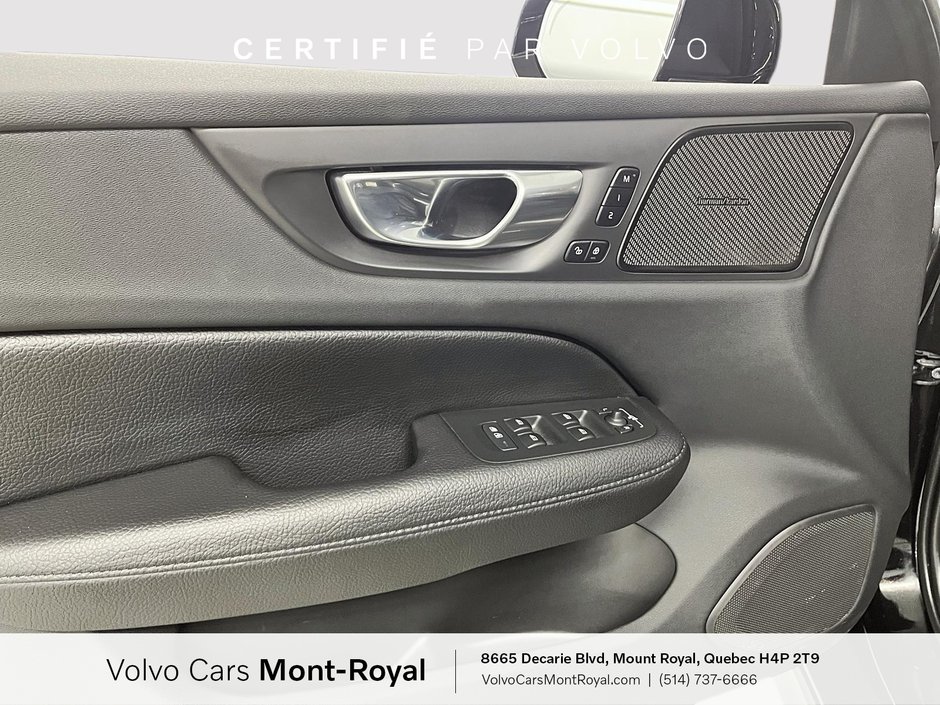 Volvo V60 Cross Country  2022-8