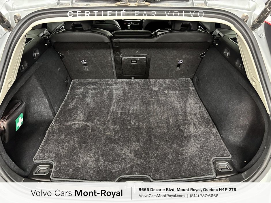 Volvo V60 Cross Country Core 2025-4