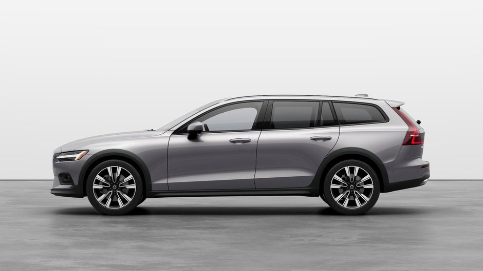 2026 Volvo V60 CROSS COUNTRY ULTRA-5