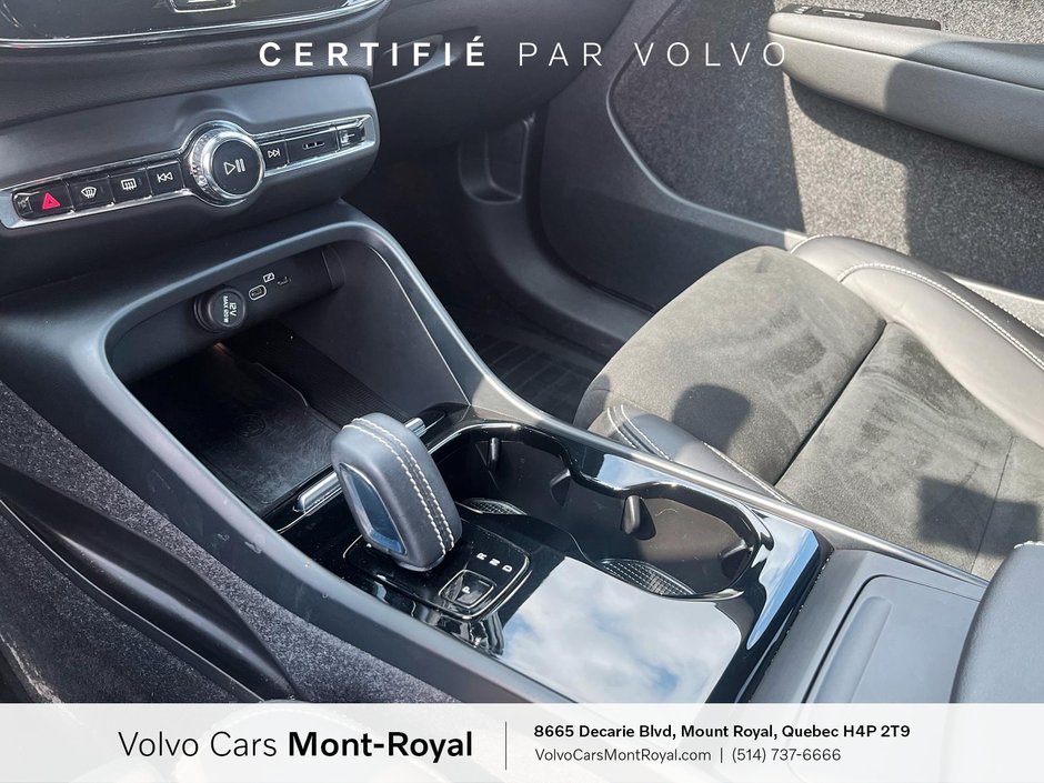 2022 Volvo XC40 Recharge Pure Electric Plus-11