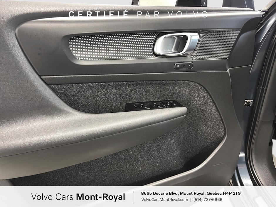 2022 Volvo XC40 Recharge Pure Electric Plus-8