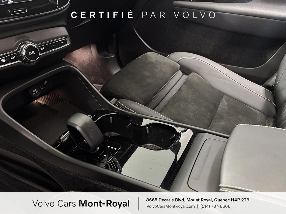 2022 Volvo XC40 Recharge Pure Electric Plus-12